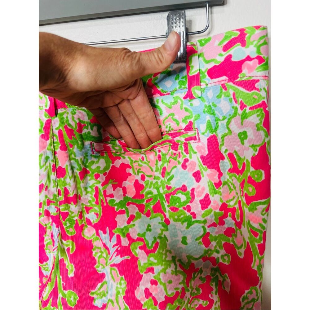 Lilly Pulitzer The Chipper Short Bermuda Shorts Sz 14 Pink Green Southern Charm - Picture 9 of 13